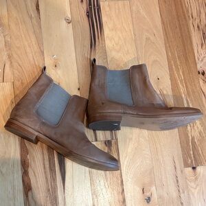 Frye Men's Brown Leather Chelsea Boots